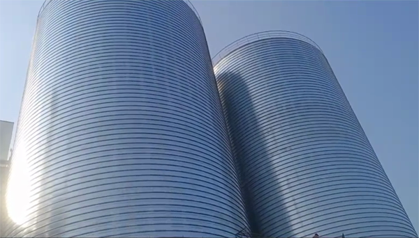 安泽2座混凝土高架卷板仓